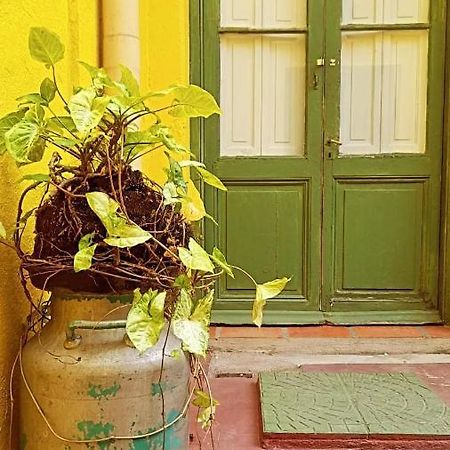 Хостел Casa Calma Колония-дель-Сакраменто Экстерьер фото